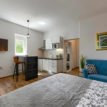 Sara Apartment