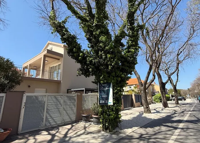 萨拉住宿旅馆